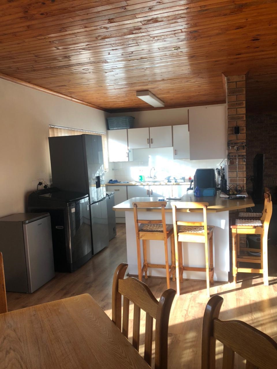 2 Bedroom Property for Sale in Bayview Western Cape